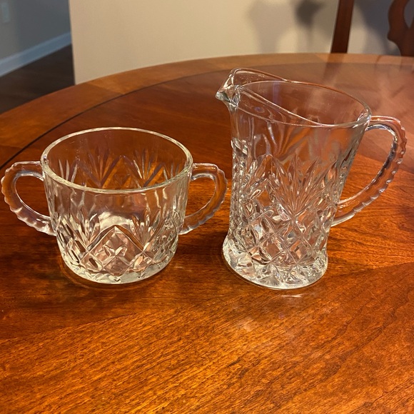 Anchor Hocking Other - Vintage Anchor Hocking Pineapple Creamer and Sugar